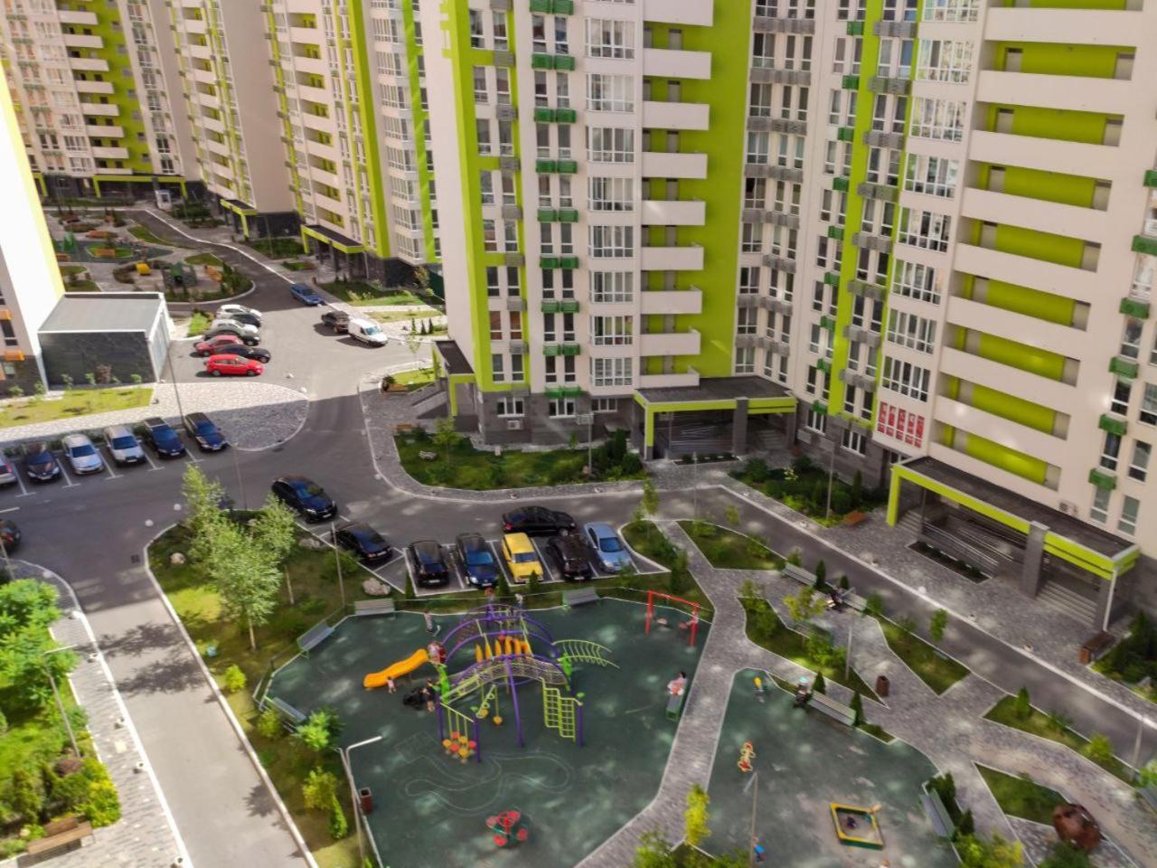 Petrovdom 78-170 Smart Comfort In Rc Nivki Park Kyiv Exterior photo